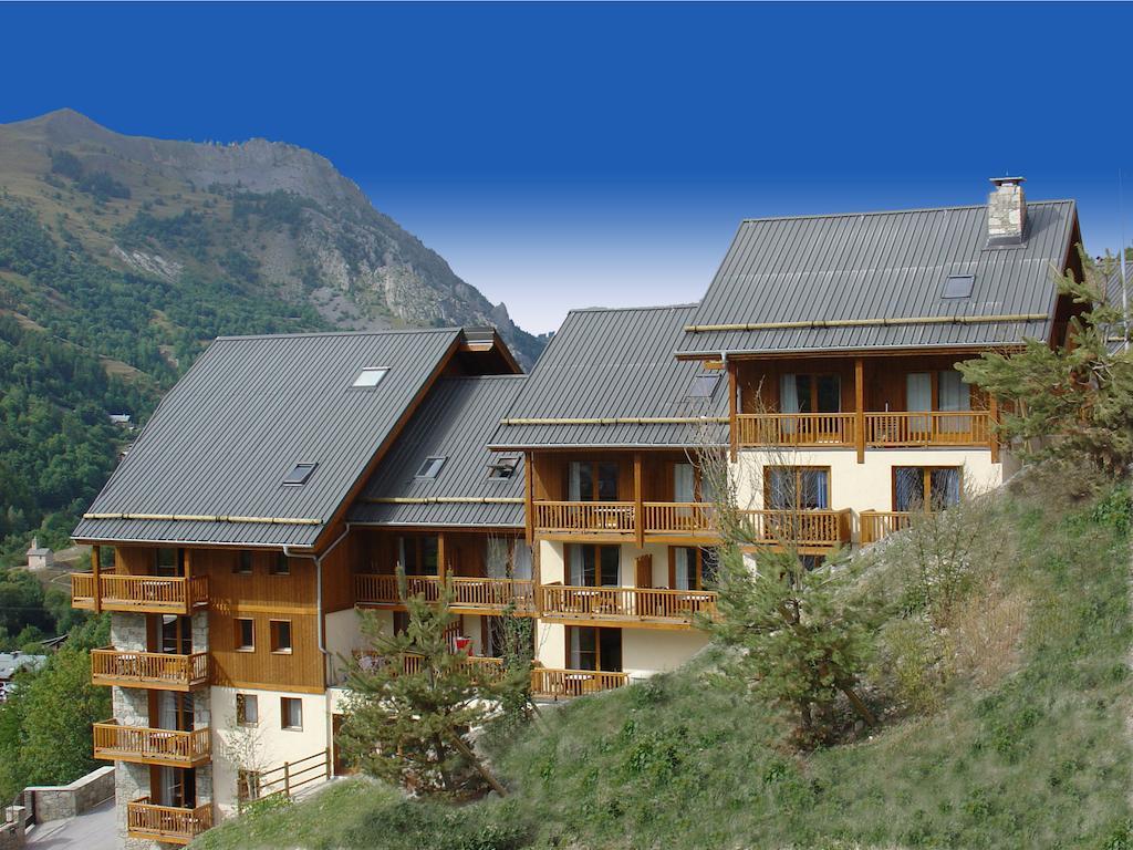 Residence Odalys Le Hameau Et Les Chalets De La Vallee D'Or วัลลัวร์ ภายนอก รูปภาพ